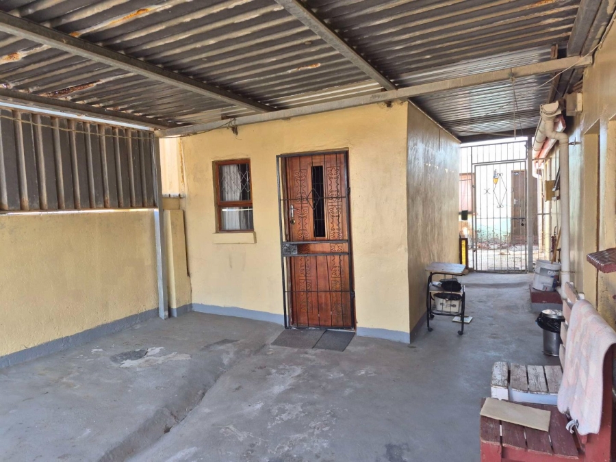 3 Bedroom Property for Sale in Zwide Eastern Cape